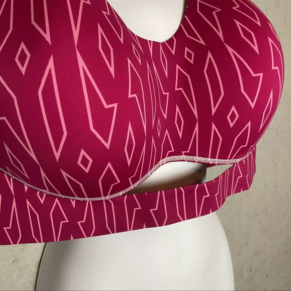 IVY PARK ON SALE- Icy Park Monogram Bra- Plus Size Beyoncé